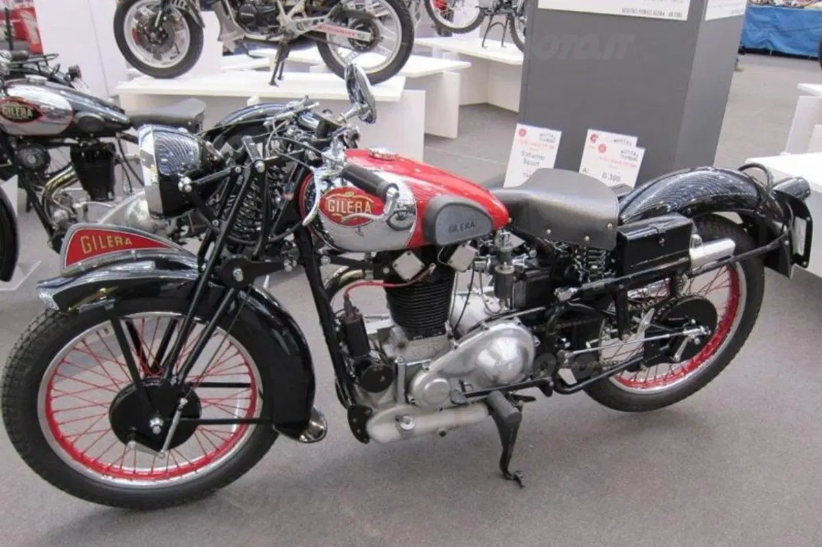 Le foto della mostra scambio auto e moto di Novegro (106)