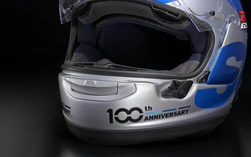 Suzuki, un Arai celebrativo per il 100° anniversario (4)