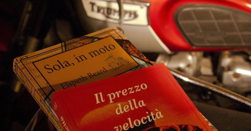 - 4 a Natale 2021, un&#039;idea regalo al giorno per motociclisti e motocicliste: un libro a tema moto