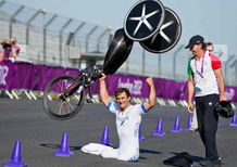 Alex Zanardi a casa: la regola dei cinque secondi è il vero canto di Natale