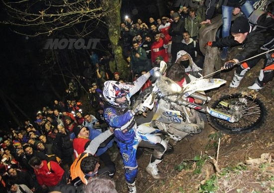 Hell's Gate. Le foto della gara, delle cadute e del pubblico!