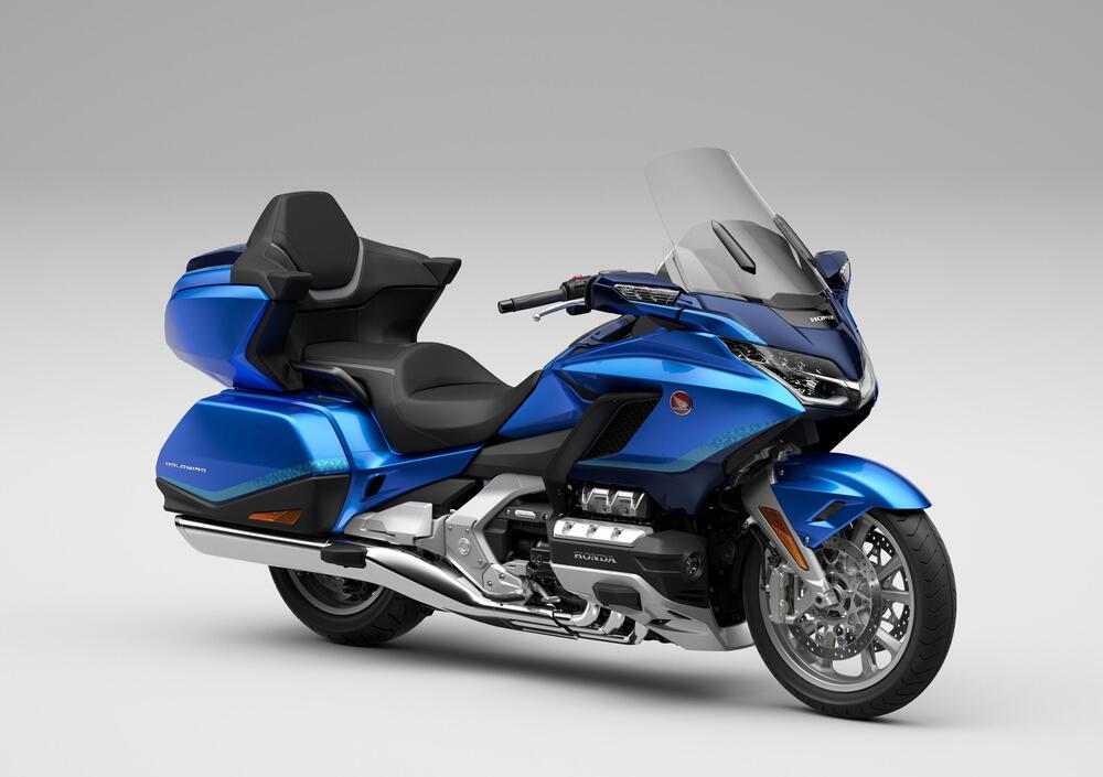 Honda GL 1800 Gold Wing Tour (2021 - 23) (3)