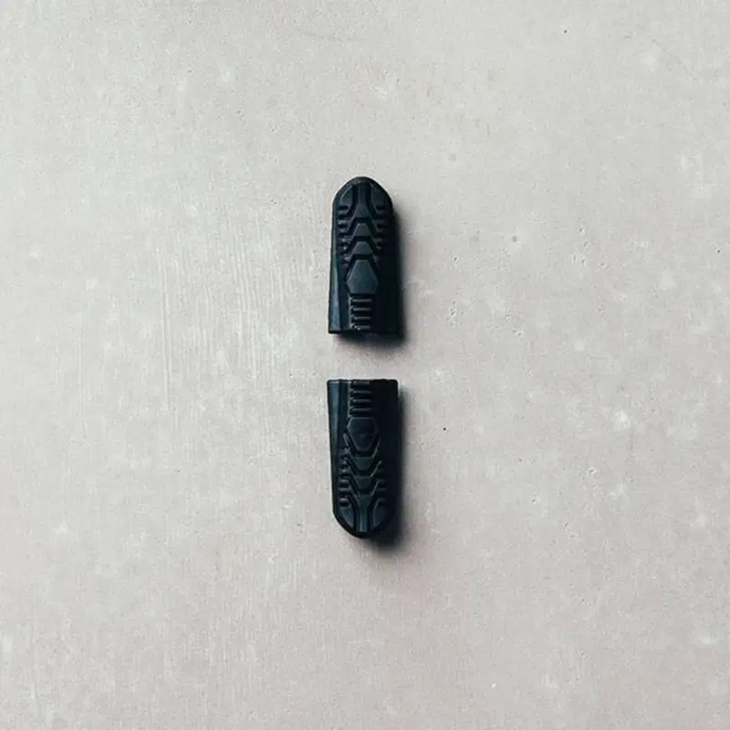 Kit coppia gomme pedane antivibranti Moto Guzzi (2)