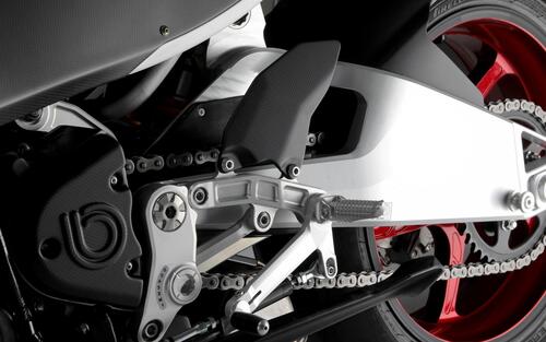 Bimota KB4: arriva in Giappone e svela il suo prezzo (9)