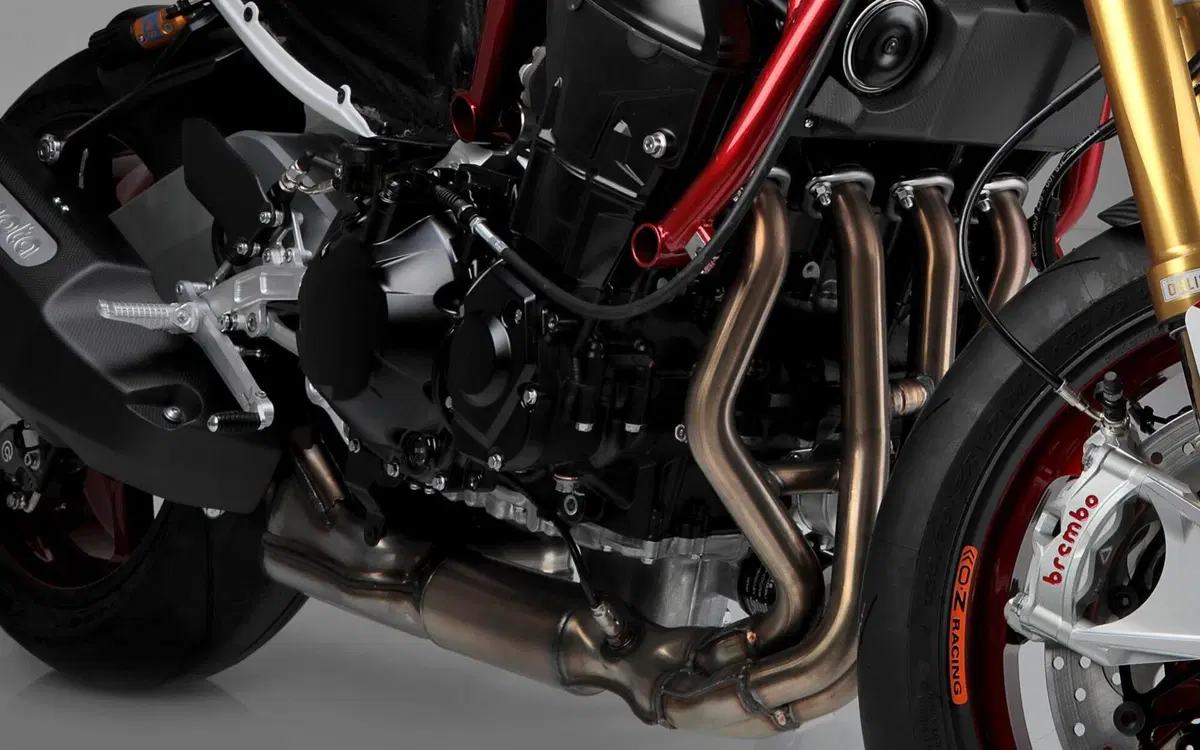 Bimota KB4: arriva in Giappone e svela il suo prezzo (11)
