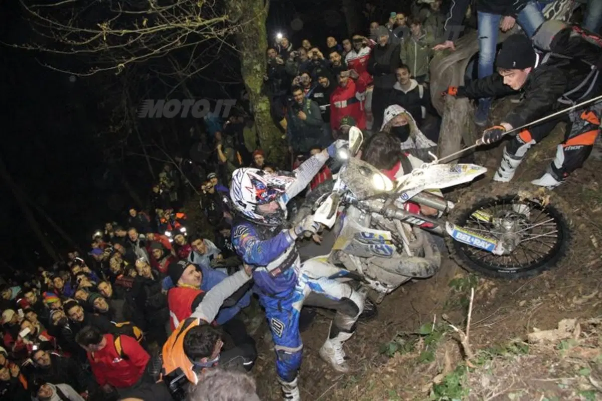 Hell's Gate. Le foto della gara, delle cadute e del pubblico! (80)