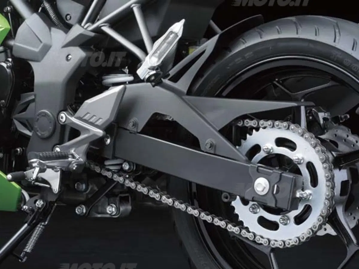 Kawasaki Ninja 250RR, per ora solo in Asia (5)