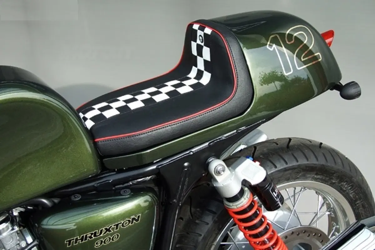 Kit Metisse per Triumph bicilindriche