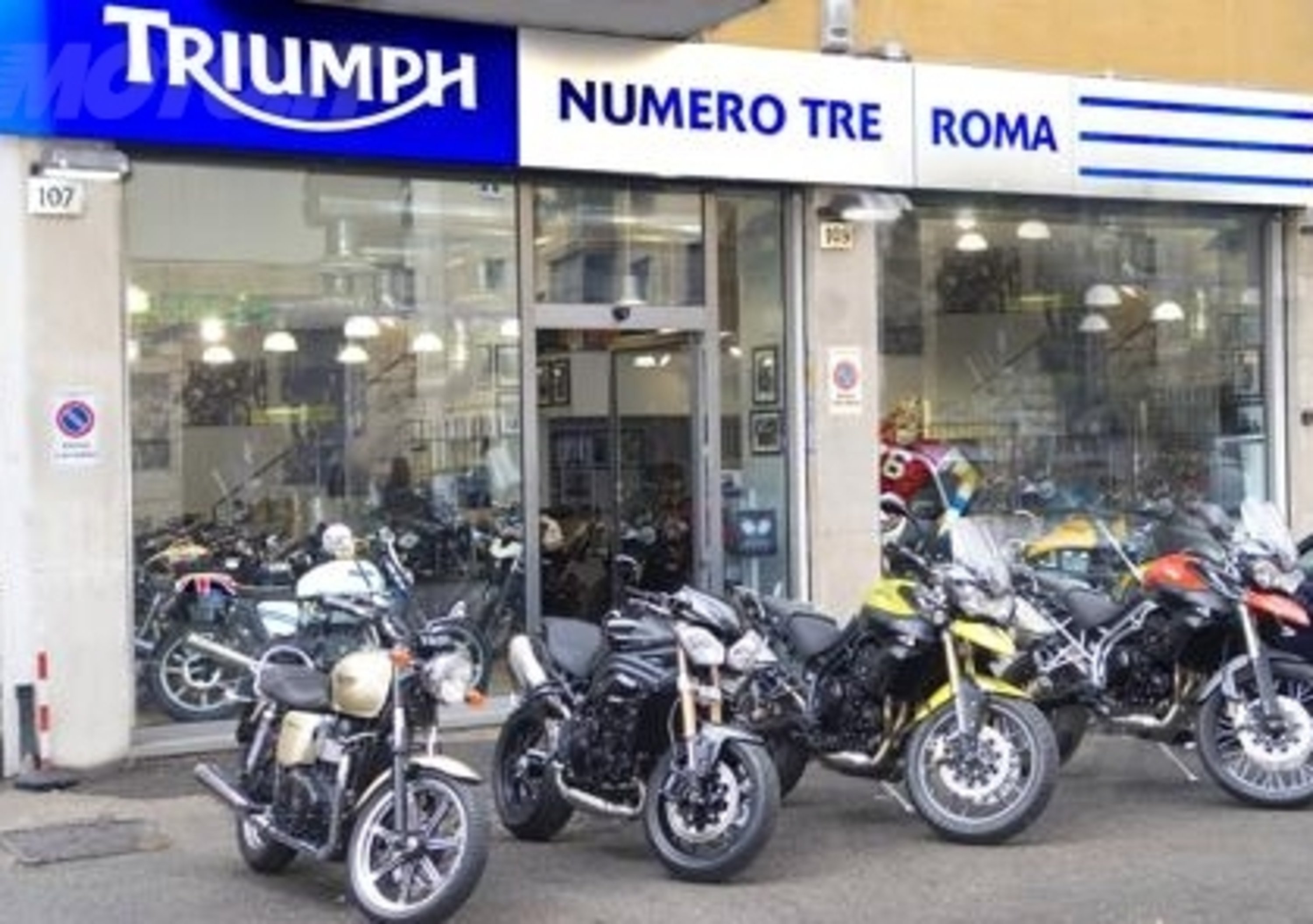 &quot;Weekend Special &quot; Triumph alla concessionaria Numerotre di Roma