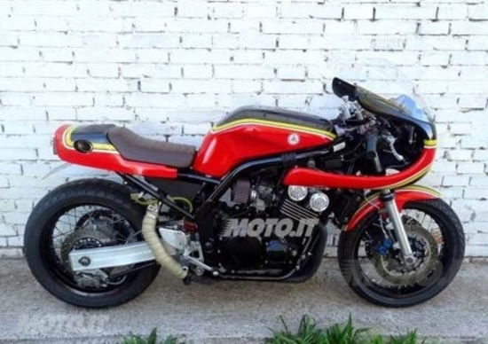 Le Strane di Moto.it: Yamaha Fazer Café Racer