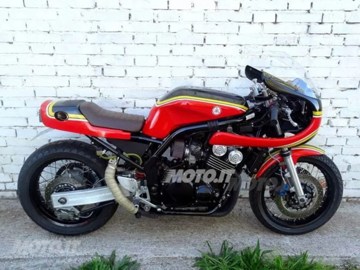Le Strane di Moto.it: Yamaha Fazer Café Racer