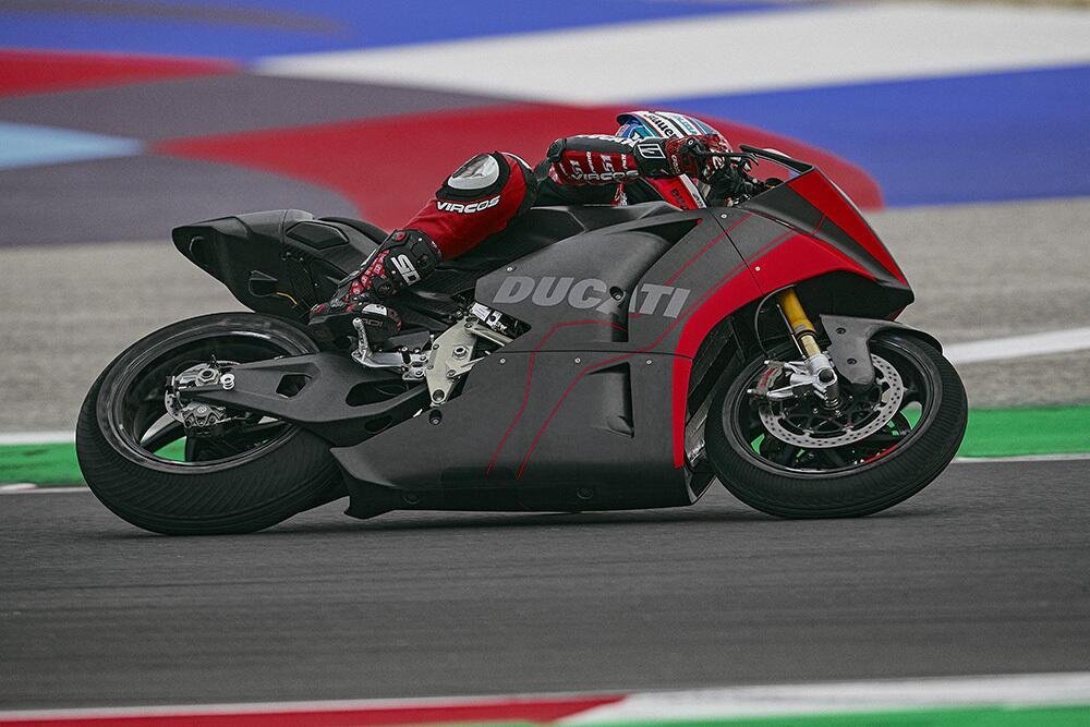 La nuova Ducati V21L per il campionato MotoE