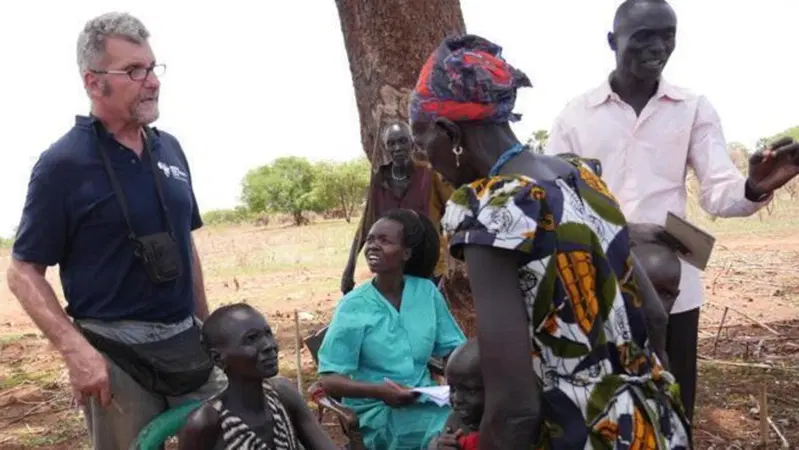 In Uganda i vaccini si distribuiscono... in moto. L'idea &egrave; di un medico italiano
