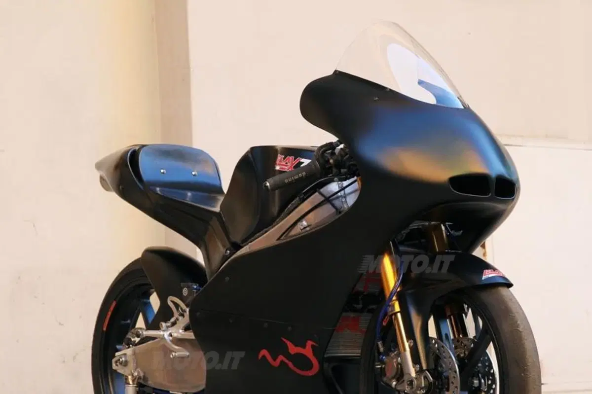 Libax3: una nuova realizzazione italiana per la Moto3 (2)