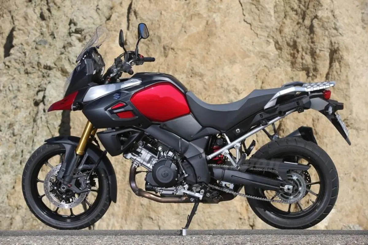 La Suzuki V-Strom 1000 (15)