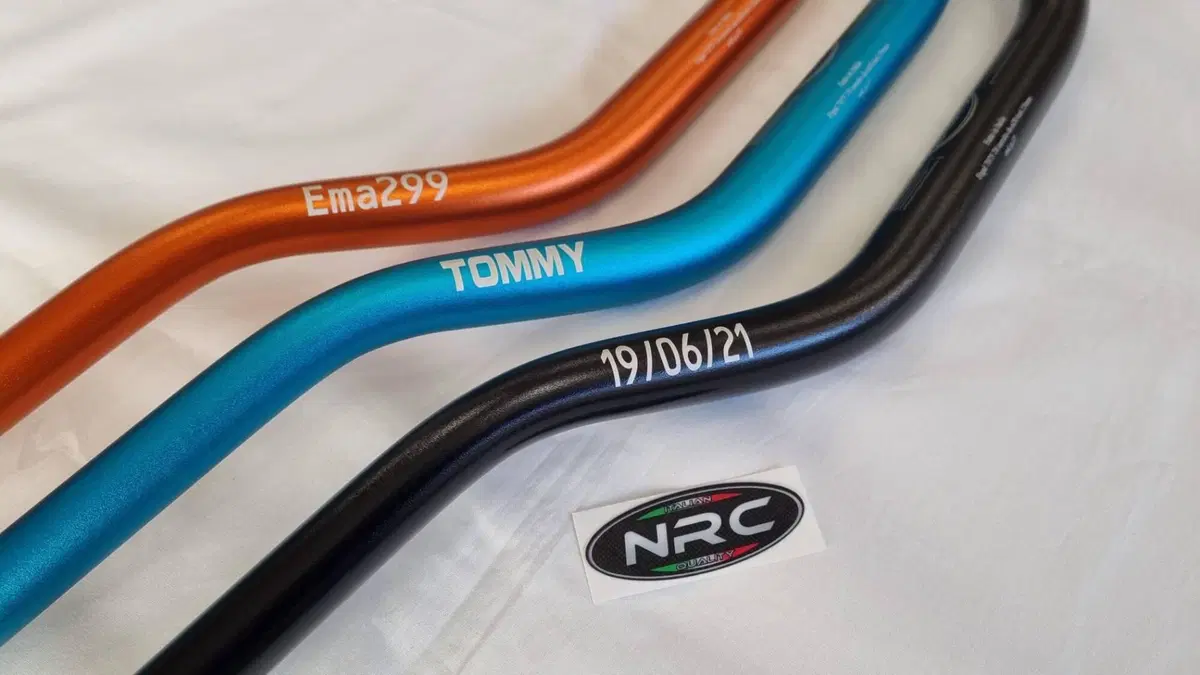 Manubrio ERGAL 22 mm 28,6 mm cross enduro motard NRC PRODOTTI NUOVI (7)