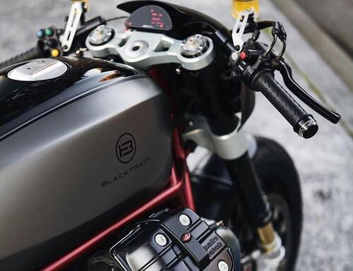 Blacktrack BT-05 Cento. La Moto Guzzi da oltre 120.000 euro (5)