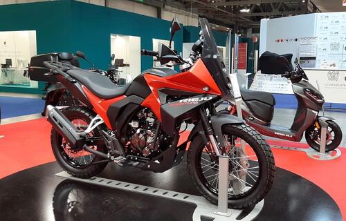 Rieju Aventura 125, novità enduro 2022 (4)