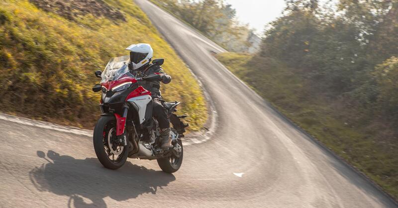 Ducati Multistrada V4S &egrave; la European Motorcycle of the Year 2021