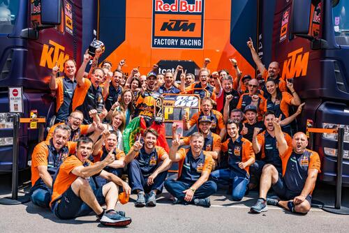 KTM chiude il 2021 festeggiando i suoi allori [GALLERY] (9)