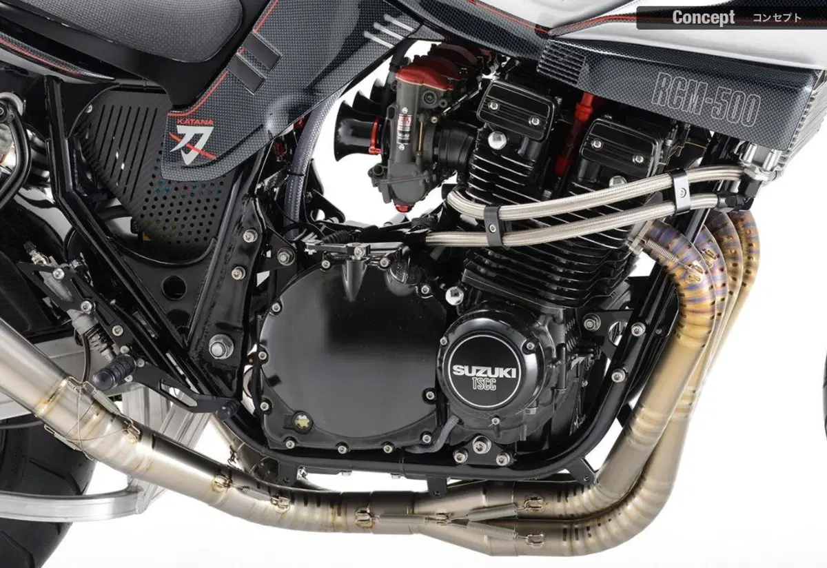 Suzuki Katana GSX1000S RCM-500. Rifatta da cima a fondo, e un po' R1 (10)