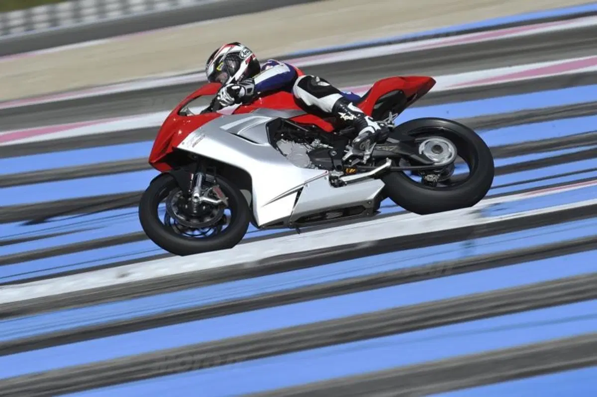 MV Agusta Brutale e F3  (2)