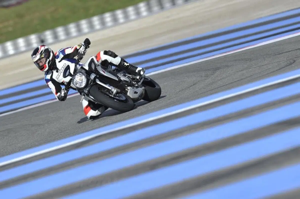MV Agusta Brutale e F3  (10)