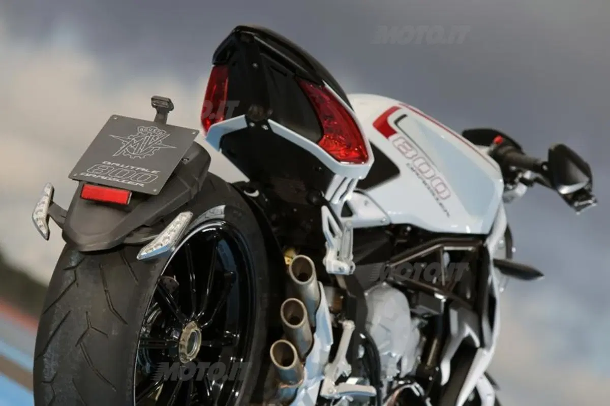 MV Agusta Brutale e F3  (20)