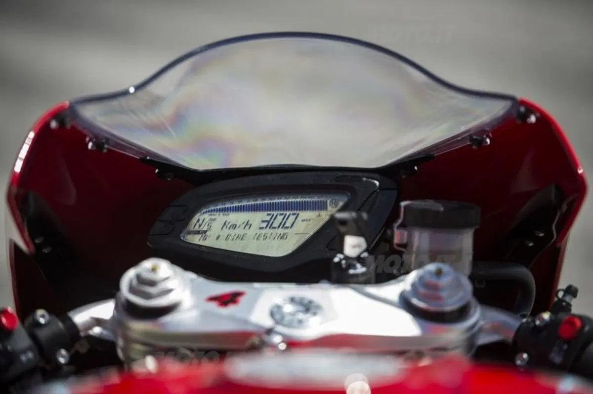MV Agusta Brutale e F3  (40)