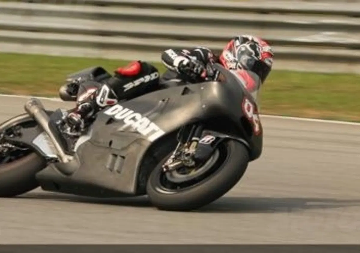 Dovizioso: "Siamo migliorati tantissimo, ma la gara &egrave; un'altra cosa"