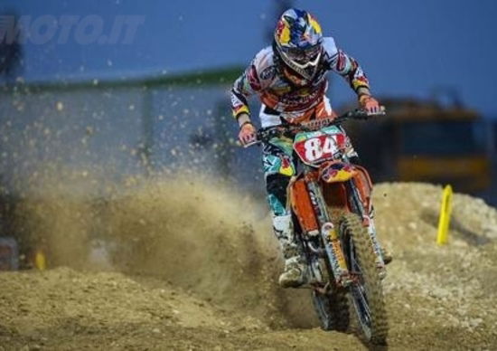 MX. Nagl e Ferrandis vincono Gara 1 del GP del Qatar