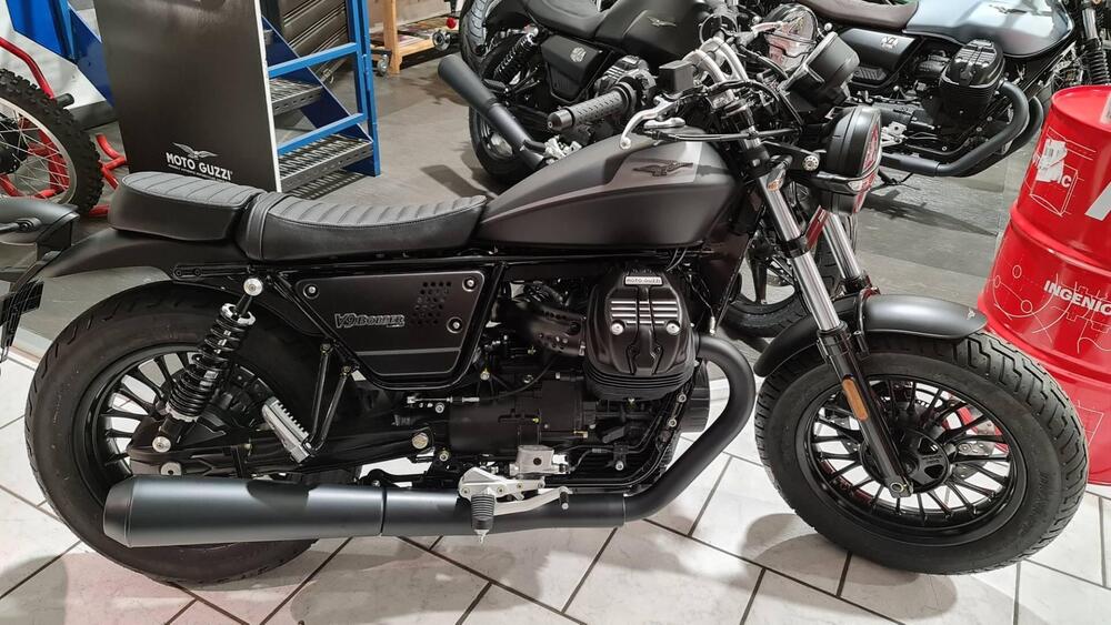 Moto Guzzi V9 Bobber (2021 - 24)