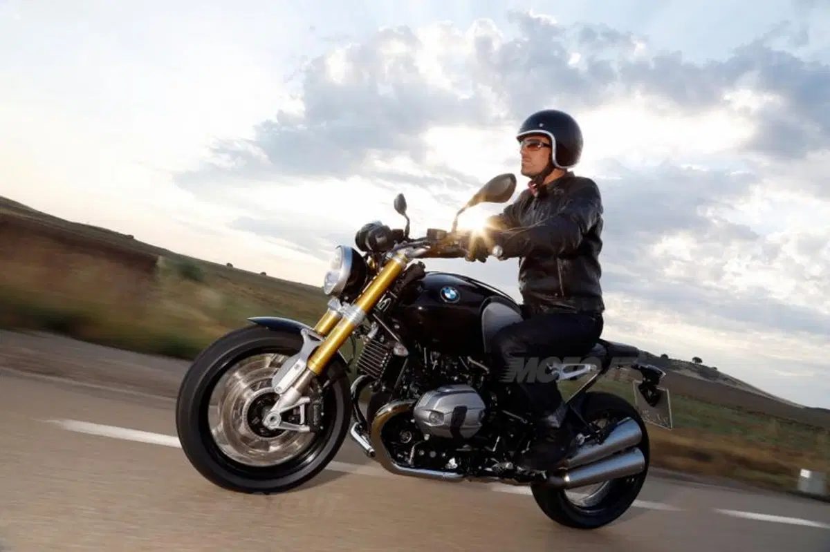 BMW R nineT: debutto romano (45)