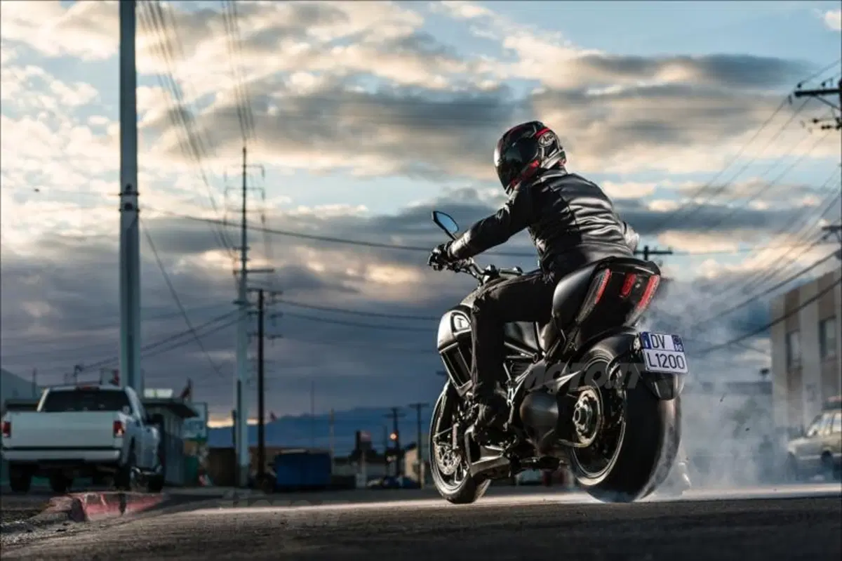 Ducati Diavel 2014 presentata a Ginevra (7)