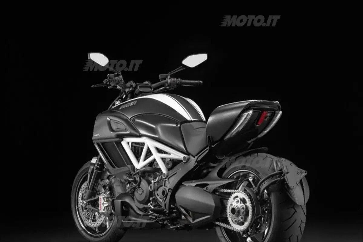 Ducati Diavel 2014 presentata a Ginevra (10)