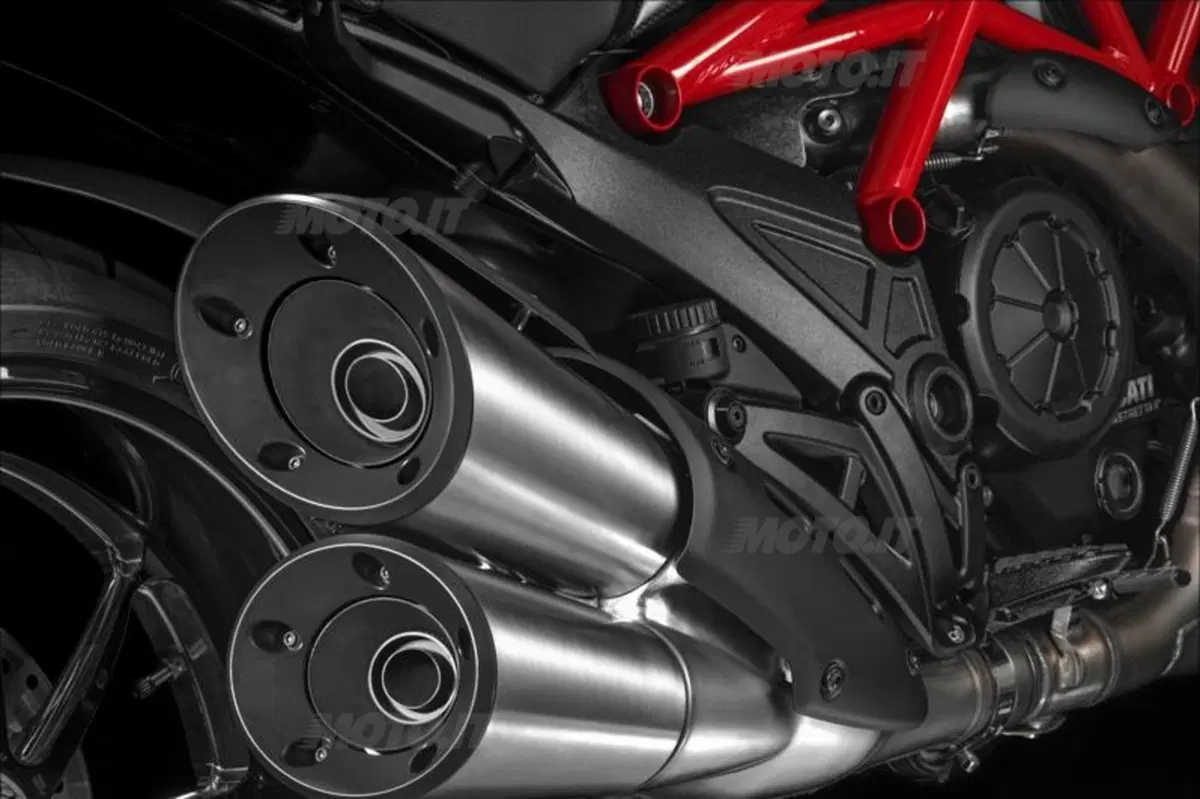 Ducati Diavel 2014 presentata a Ginevra (16)