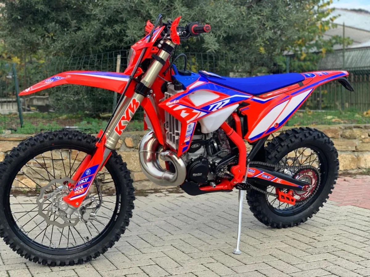 Betamotor RR 250 2T Enduro Racing (2022) (4)