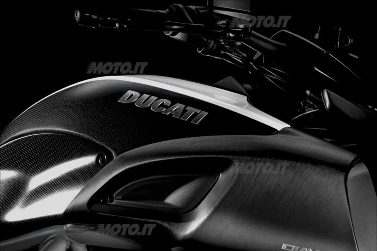 Ducati Diavel 2014 presentata a Ginevra (35)