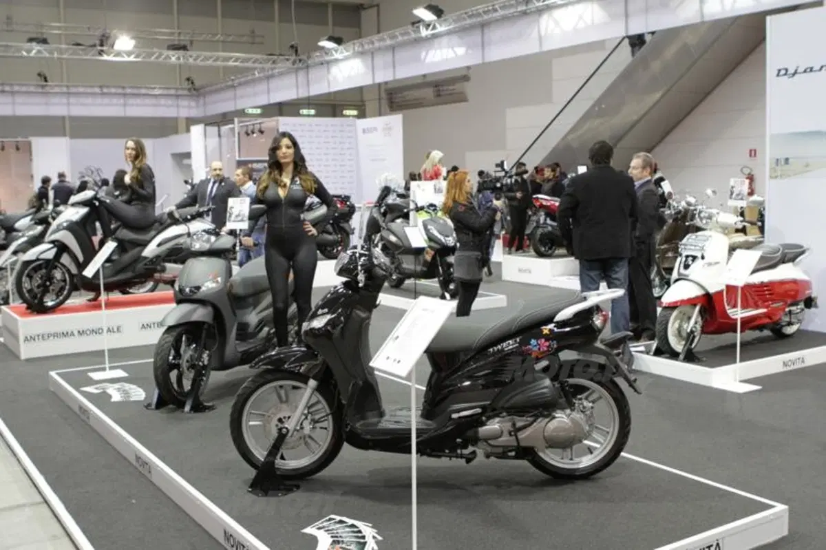 Peugeot Scooters: Geopolis 300R debutta a Motodays 2014
