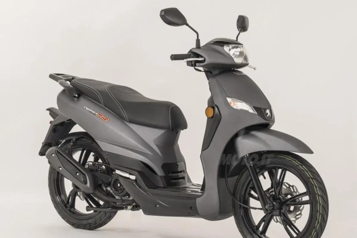 Peugeot Scooters: Geopolis 300R debutta a Motodays 2014 (18)