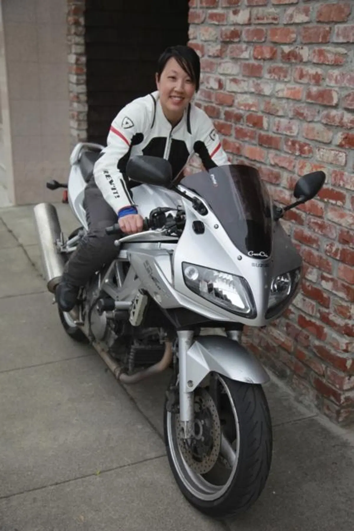 Joanne Donn, nuovo riferimento del web per le motocicliste USA