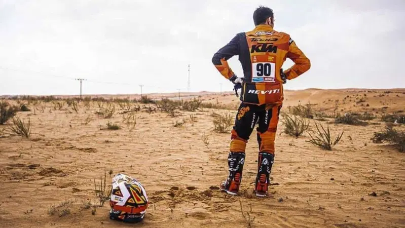 Dakar 2022, tappa 9. Danilo Petrucci: "Non capisco perch&eacute; si ferma solo la mia KTM" [VIDEO]
