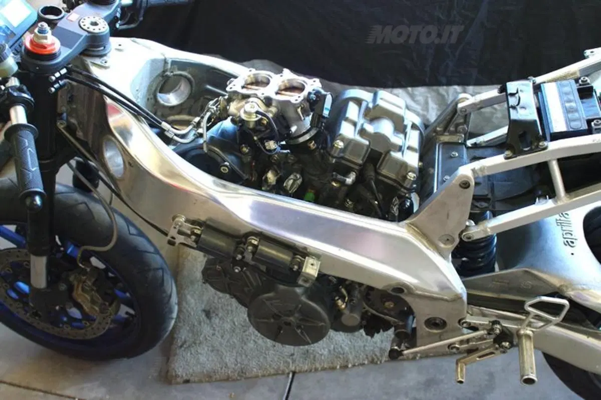 EICMA 1997: Aprilia ed MV lanciano la sfida!  (5)