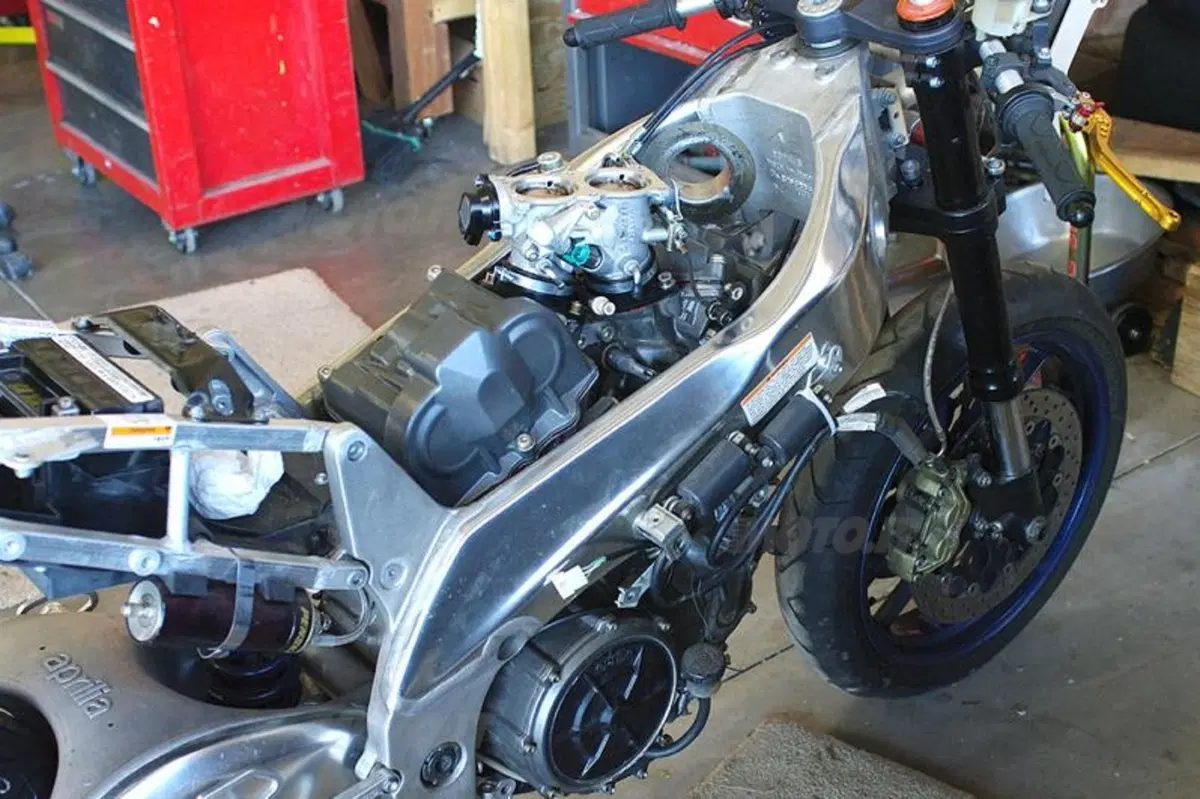 EICMA 1997: Aprilia ed MV lanciano la sfida!  (6)
