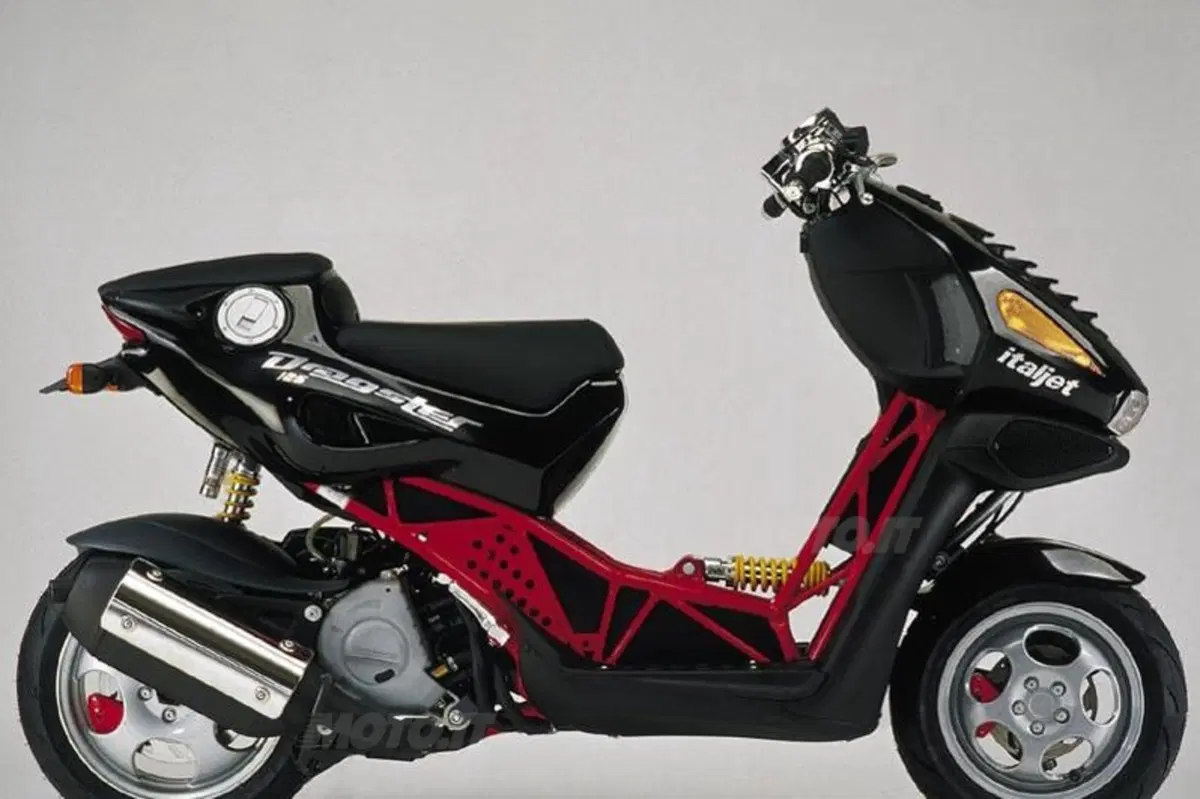 EICMA 1997: Aprilia ed MV lanciano la sfida!  (64)