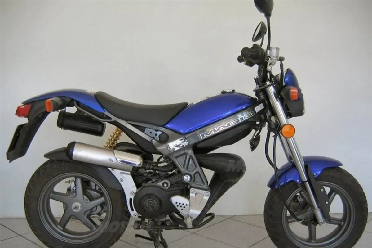 EICMA 1997: Aprilia ed MV lanciano la sfida!  (100)