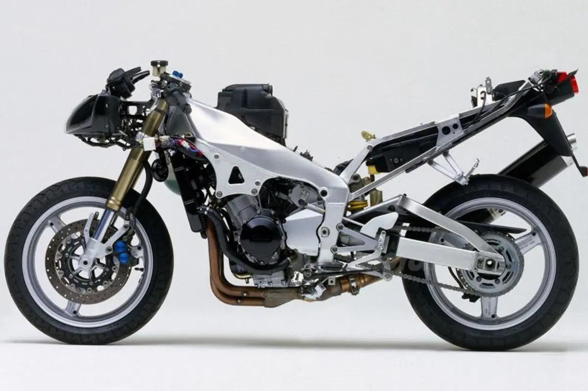 EICMA 1997: Aprilia ed MV lanciano la sfida!  (108)