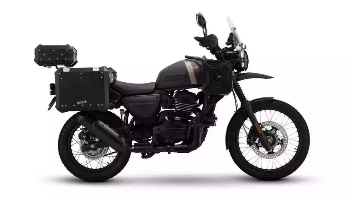 Yezdi rinasce con tre nuove moto: Scrambler, Adventure e Roadster (14)
