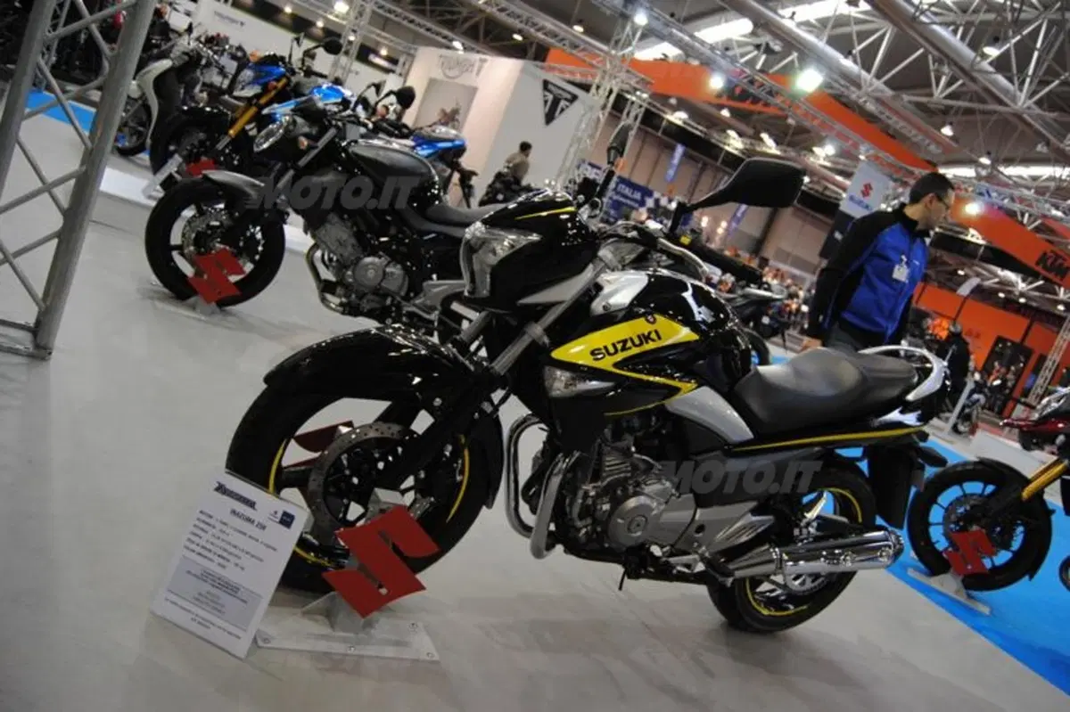 Motodays: Suzuki punta su V-Strom e Burgman (13)