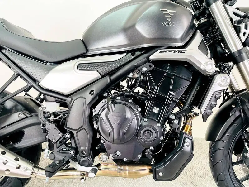 Voge Trofeo 500AC (2022 - 26) (7)